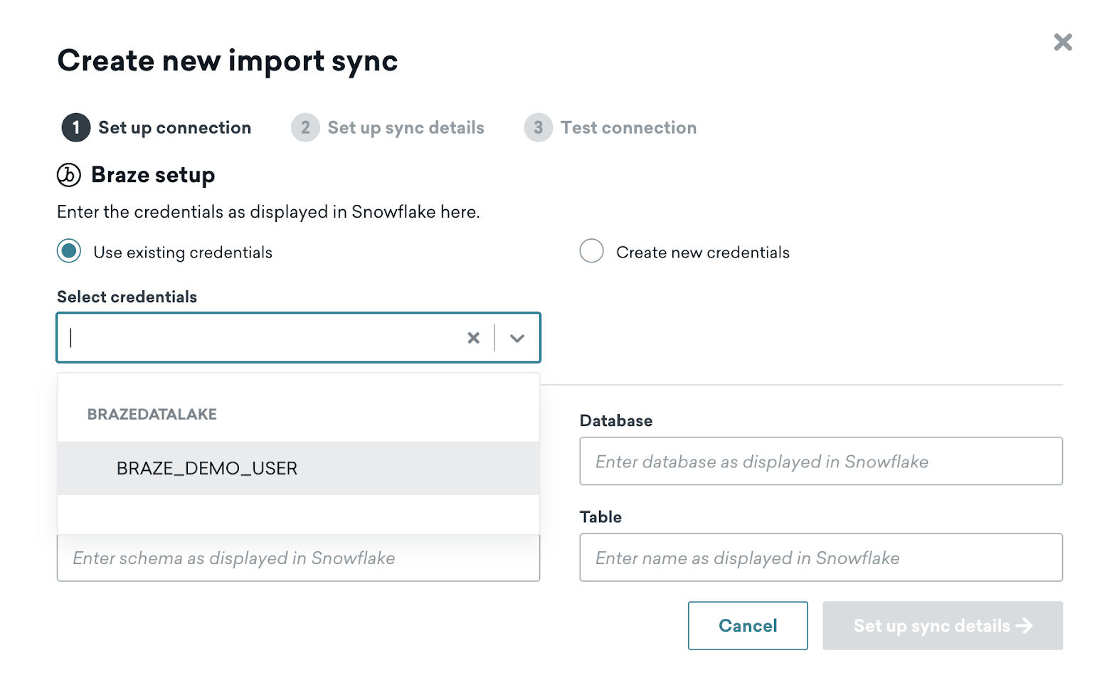 Braze ダッシュボードの Snowflake の [新しいインポート同期の作成] ページ、ステップ1で [認証情報を選択] ドロップダウンが開いている。「接続設定」だ。