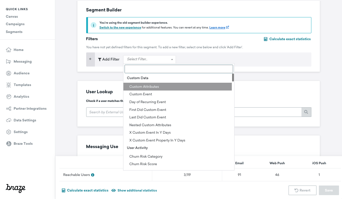 カスタム属性」フィルターを選択したセグメンテーションビルダー。